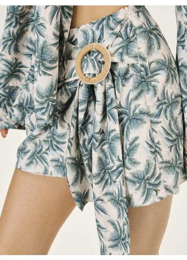 Product Image: MALIK CREME SKORT