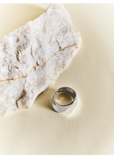 Product Image: BECOMING SILVER